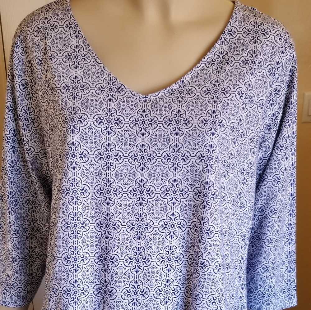 Chico's 3/4 Sleeves Tee